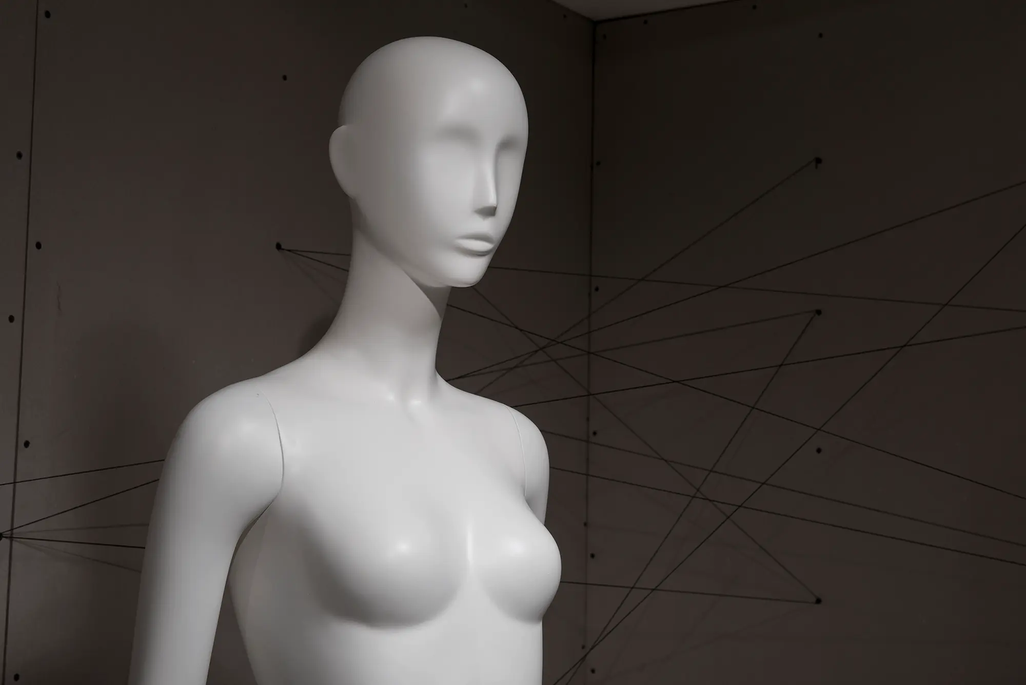 Abstract face standing classic female mannequin combination -Morshopfitting mannequin bulk wholesale factory (9)