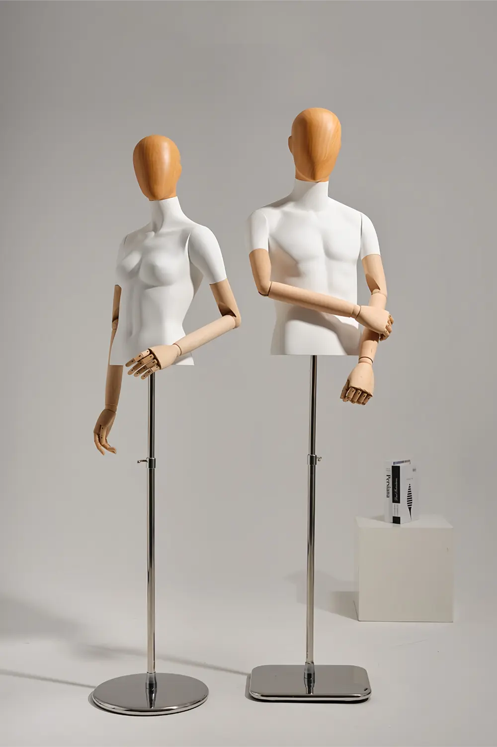 best female adjustable dress mannequin with legs lady valet adjustoform male dummy full body dress form torso stand sewing body form dressmaker dummy tailoring form for sale (6) best female adjustable dress mannequin with legs lady valet adjustoform male dummy full body dress form torso stand sewing body form dressmaker dummy tailoring form for sale (4)