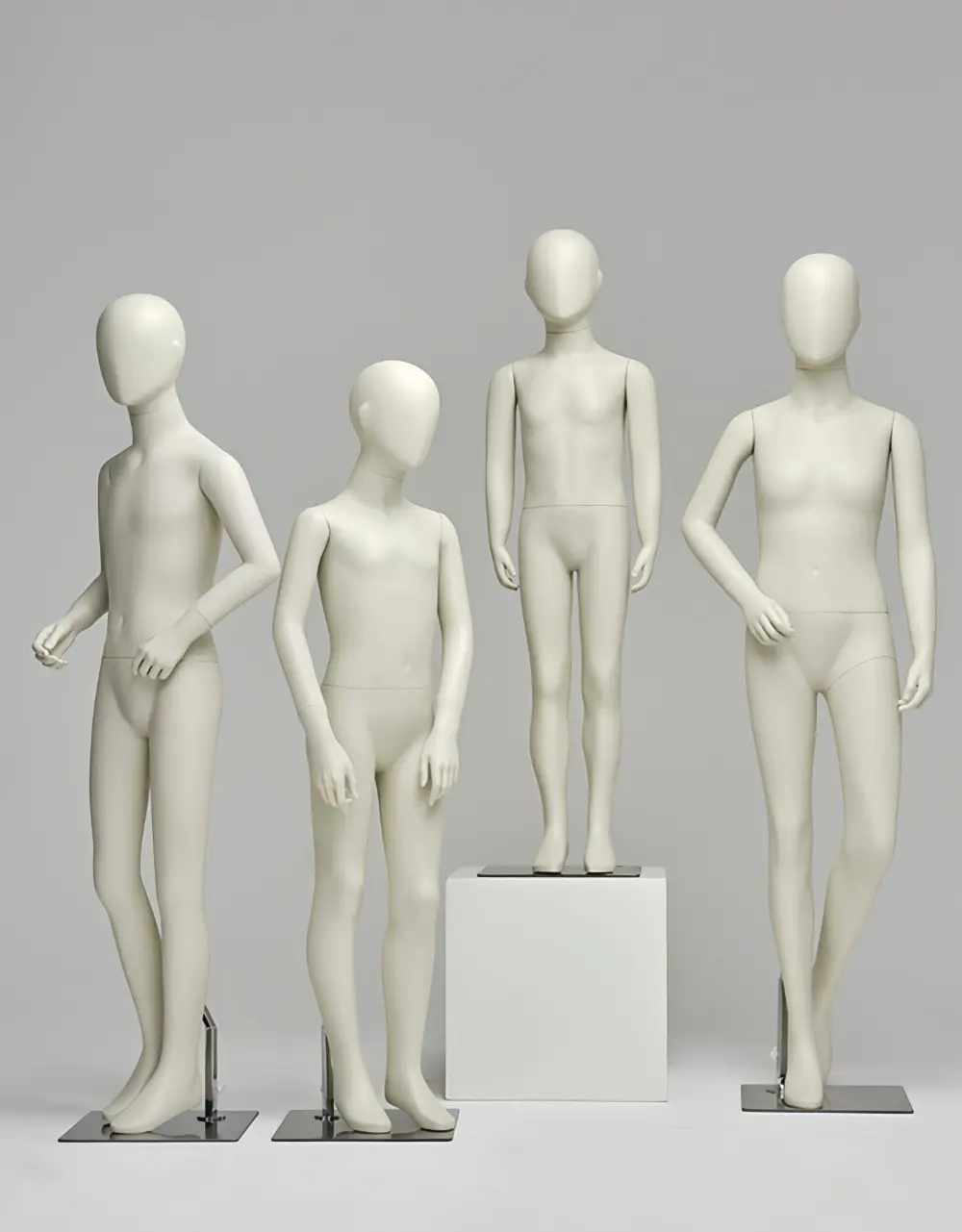 child mannequin full body visual merchandising clothes mannequin for sale in storefront window display Wholesale Bulk Factory - Richenmannequin A Mannequin Wholesale Factory (1) child mannequin full body visual merchandising clothes mannequin for sale in storefront window display Wholesale Bulk Factory - Richenmannequin A Mannequin Wholesale Factory (9)