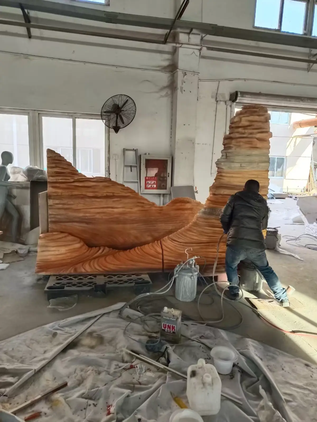 Fiberglass interior Artificial Fake Stone Faux Indoor Landscaping manufactured Rock for Window Display Creative Hollow Rockery boulders Arc'teryx, Saucony, Tanboer and other sport (5) Fiberglass interior Artificial Fake Stone Faux Indoor Landscaping manufactured Rock for Window Display Creative Hollow Rockery boulders Arc'teryx, Saucony, Tanboer and other sport (5)