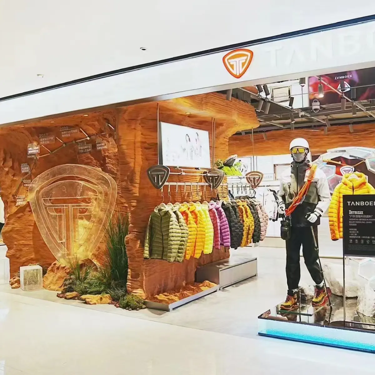 Fiberglass interior Artificial Fake Stone Faux Indoor Landscaping manufactured Rock for Window Display Creative Hollow Rockery boulders Arc'teryx, Saucony, Tanboer and other sport (5)