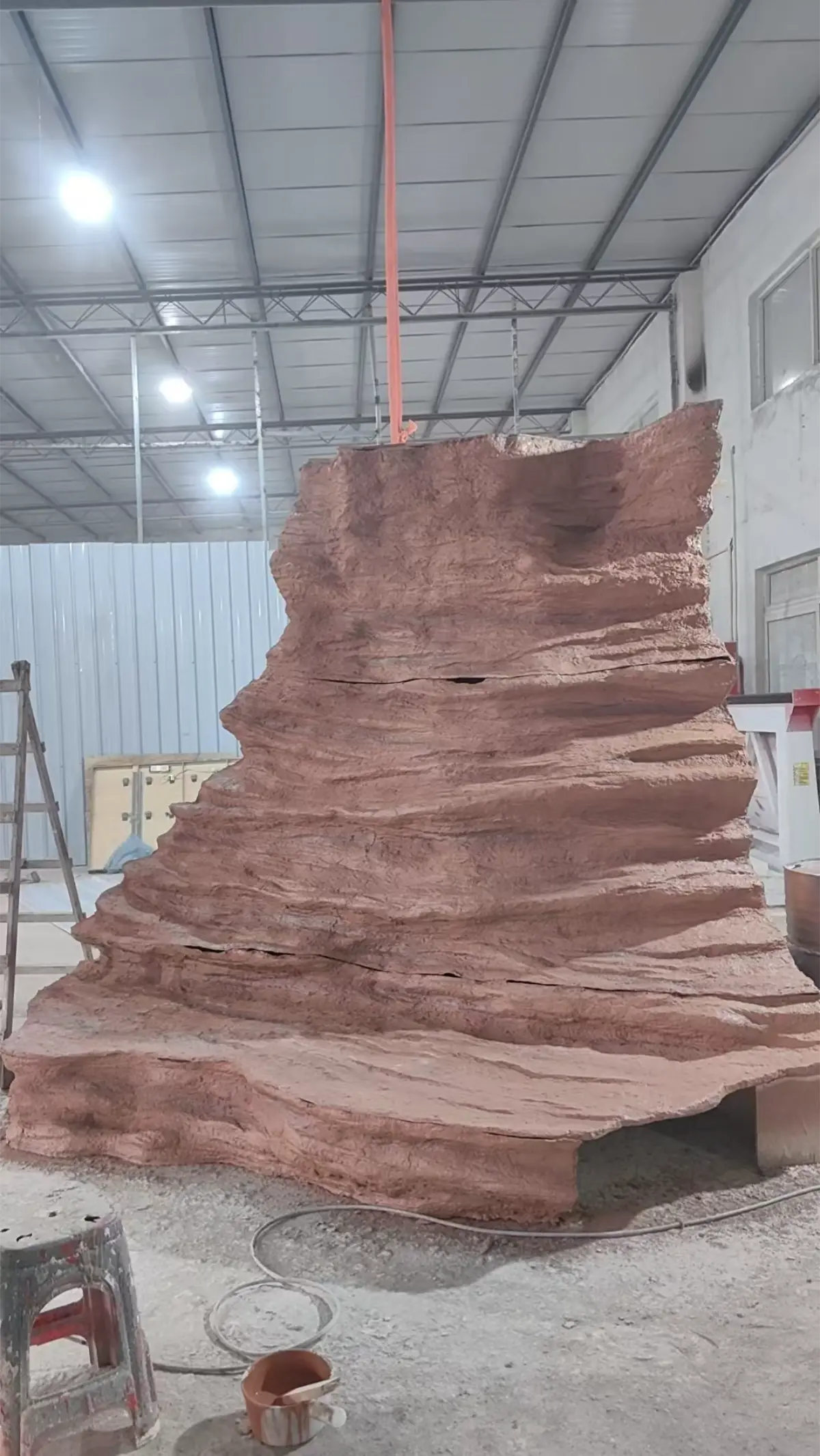 Fiberglass interior Artificial Fake Stone Faux Indoor Landscaping manufactured Rock for Window Display Creative Hollow Rockery boulders Arc'teryx, Saucony, Tanboer and other sports brand (15) Fiberglass interior Artificial Fake Stone Faux Indoor Landscaping manufactured Rock for Window Display Creative Hollow Rockery boulders Arc'teryx, Saucony, Tanboer and other sport (3)