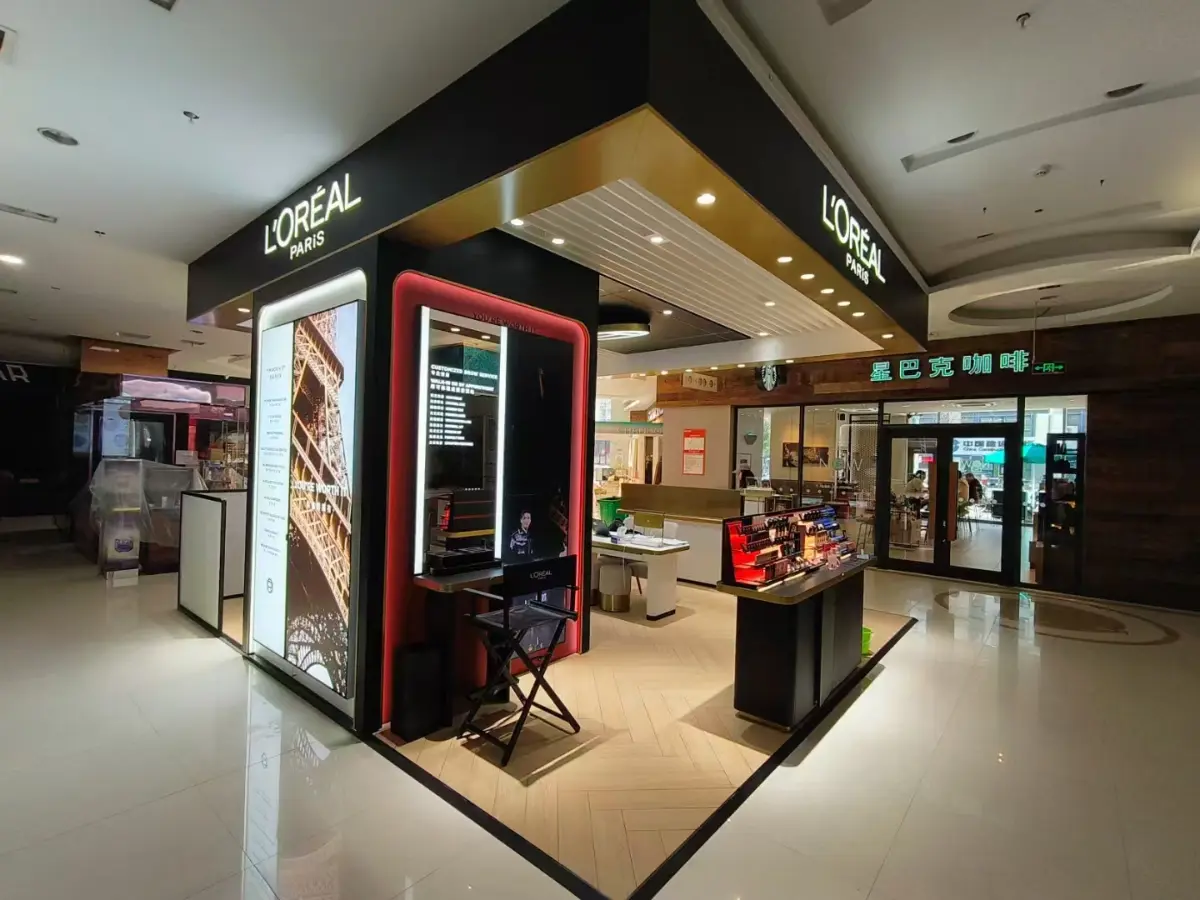 L'Oreal Cosmetic Store Fixtures Customization -Morshopfitting (12) L'Oreal Cosmetic Store Fixtures Customization -Morshopfitting (1)